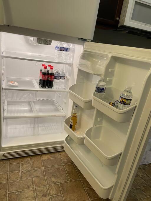 Simple Elegant Townhouse Dt Raleigh Ncsu Apartment Екстериор снимка
