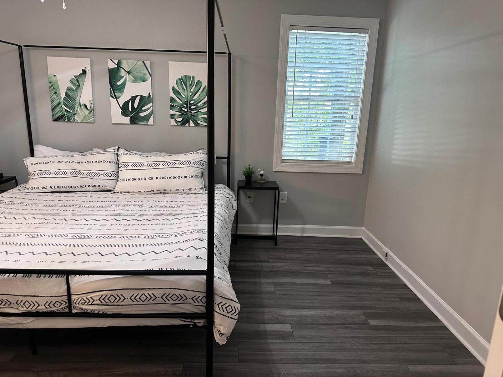 Simple Elegant Townhouse Dt Raleigh Ncsu Apartment Екстериор снимка